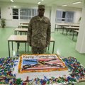 FOTOD: USA sõjaväelased tähistasid tänupüha kalkuni ja tordiga