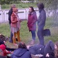 ВИДЕО: Как проходит ночь в лагере защитников серебристой ивы в Хааберсти