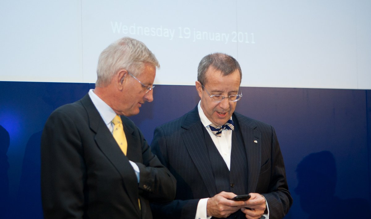 Carl Bildt (vasakul) ja Toomas Hendrik Ilves
