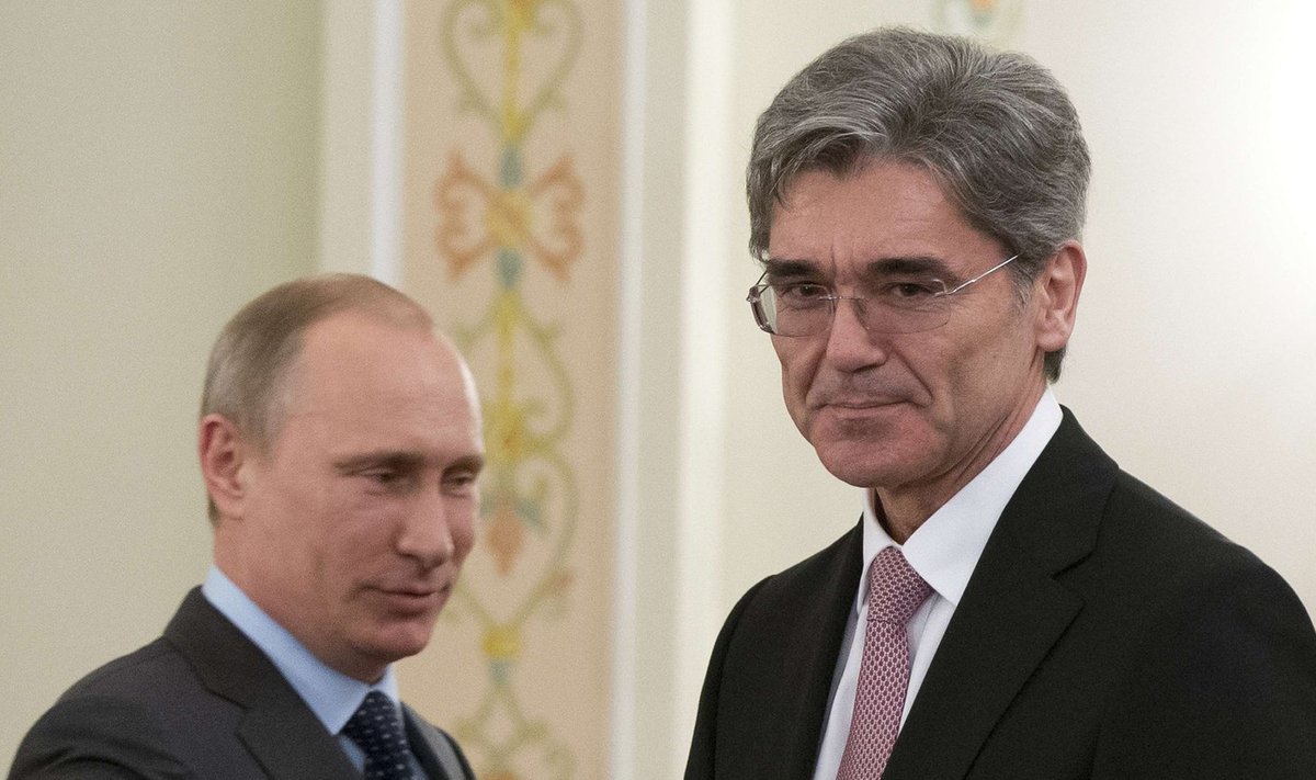 Venemaa president Vladimir Putin ja Siemensi juht Joe Kaeser 26. märtsil Moskvas.