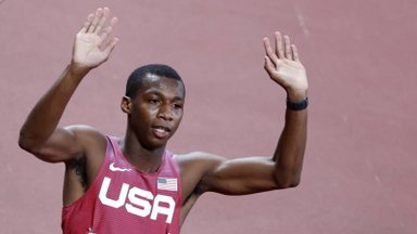 VIDEO | USA imelapsest sai 200 meetri jooksus kõigi aegade neljas mees, viimati oli temast kiirem Usain Bolt Londoni olümpial
