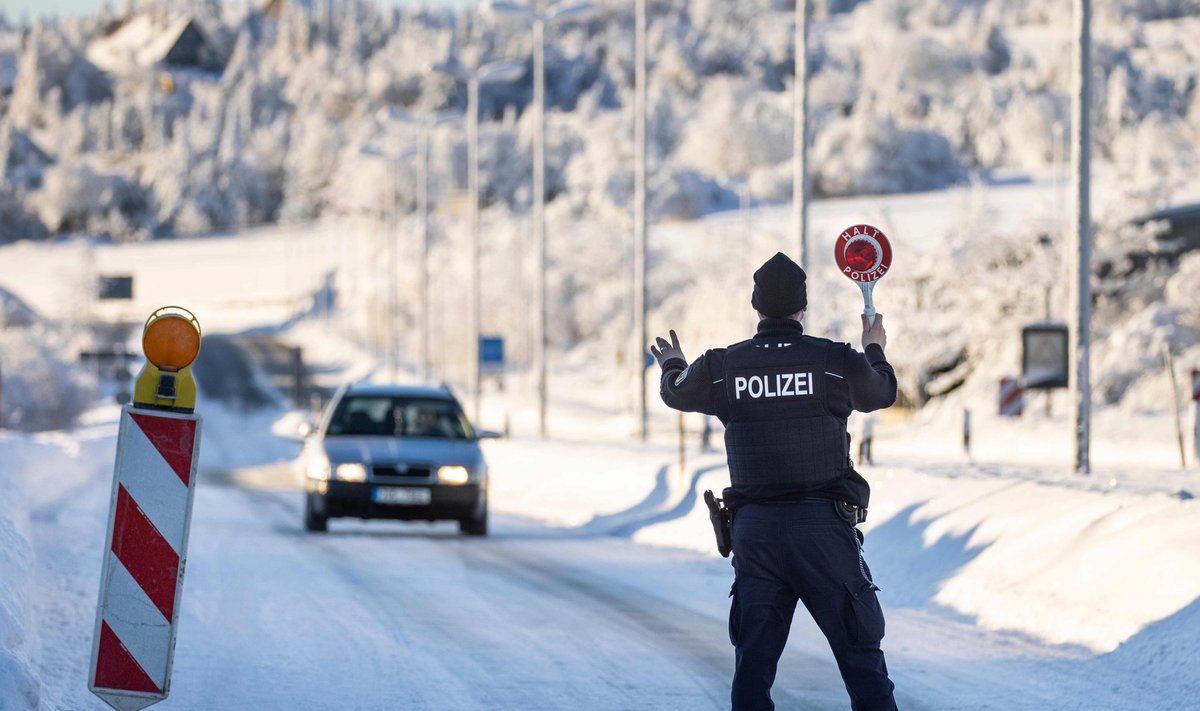 Saksa politsei pühapäeval Tšehhi piiri lähedal Zinnwaldis
