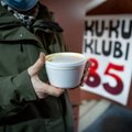 Художники, нуждающиеся в помощи, получают бесплатный суп в легендарном клубе Kuku