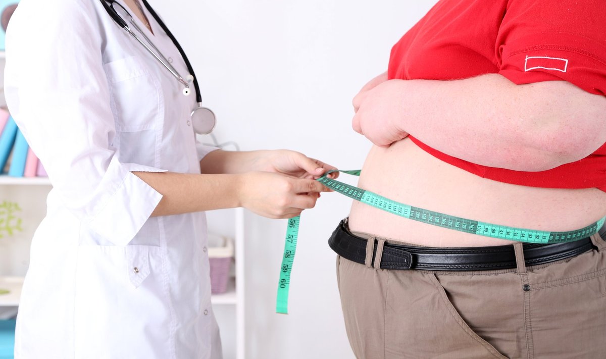 Kaalukeskus ootame konsultatsioonile kõiki patsiente, kelle rasvumisest tingitud terviseseisundi muutused on piisavad, et vastata kaalukirurgia üldtunnustatud näidustustele. 