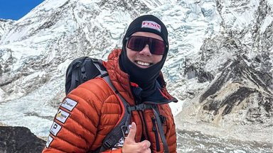 Eesti mägironija Kaspar Eevald vallutas Everesti!