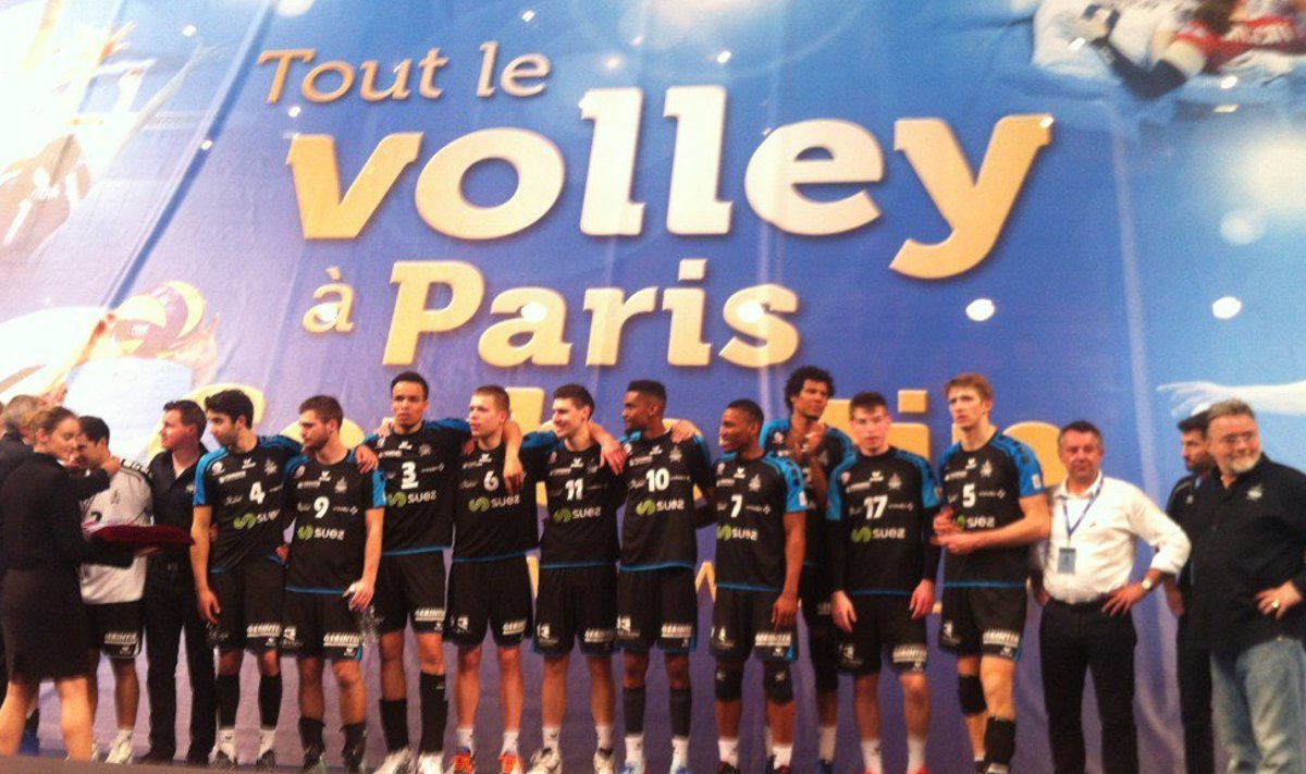 Poodiumil. Rennes'i Volley jäi Prantsusmaa karikafinaalis Ajacciole alla ja teenis teise koha.