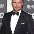 KLÕPS | Peaaegu teine inimene! David Beckham taaslavastas 15 aastat tagasi kuulsaks saanud fotoseeria