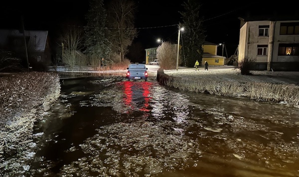 Veeolud Surju keskuses.