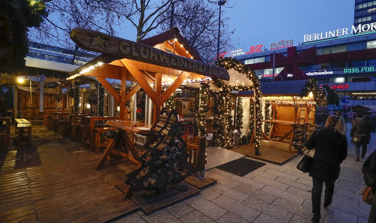 Õhkkond Berliini jõuluturu ümber pole ilmselt eales olnud nii vaikne kui eile.