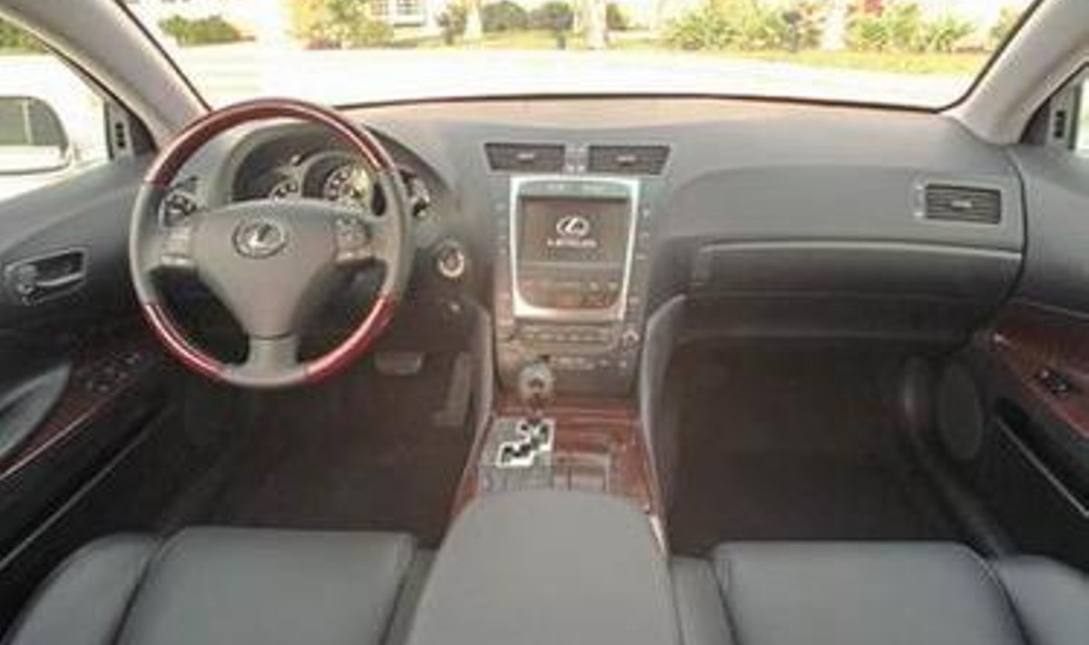 Lexus GS 430
