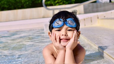 Millal ja kuidas on hea last ujuma õpetada?