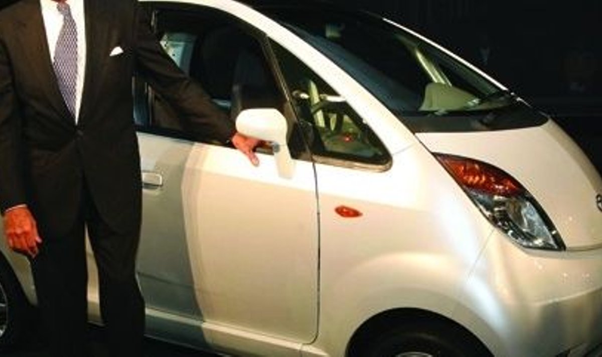 Tata Nano и ее создатель Ратан Тата