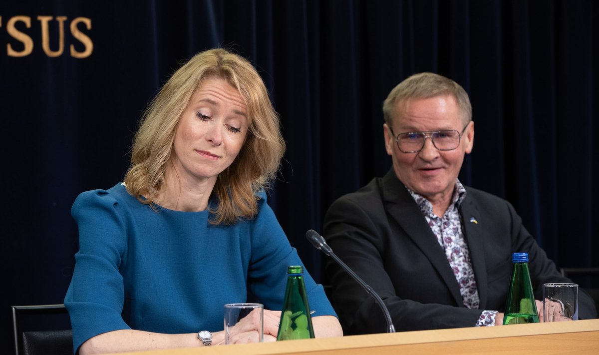 OLEME NÜÜD KENASTI: Jaak Aab võib ju proovida seletada ja lepitada, aga Kaja Kallas ei näi uskuvat.
