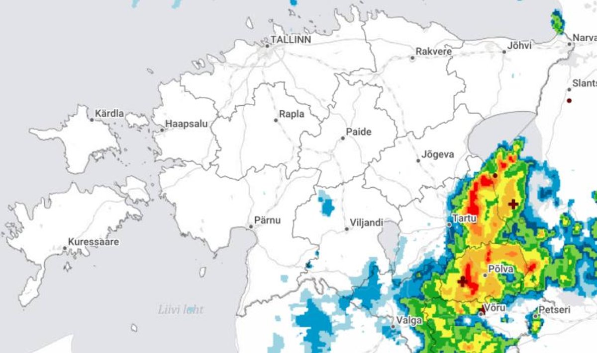 Äikesepilved Lõuna-Eesti kohal.
