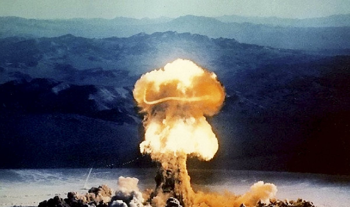 Priscilla nimelise tuumapommi katsetus Nevada kõrbes 1957. aastal