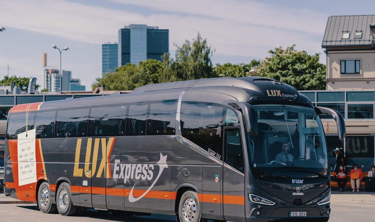 Lux Express uued bussid