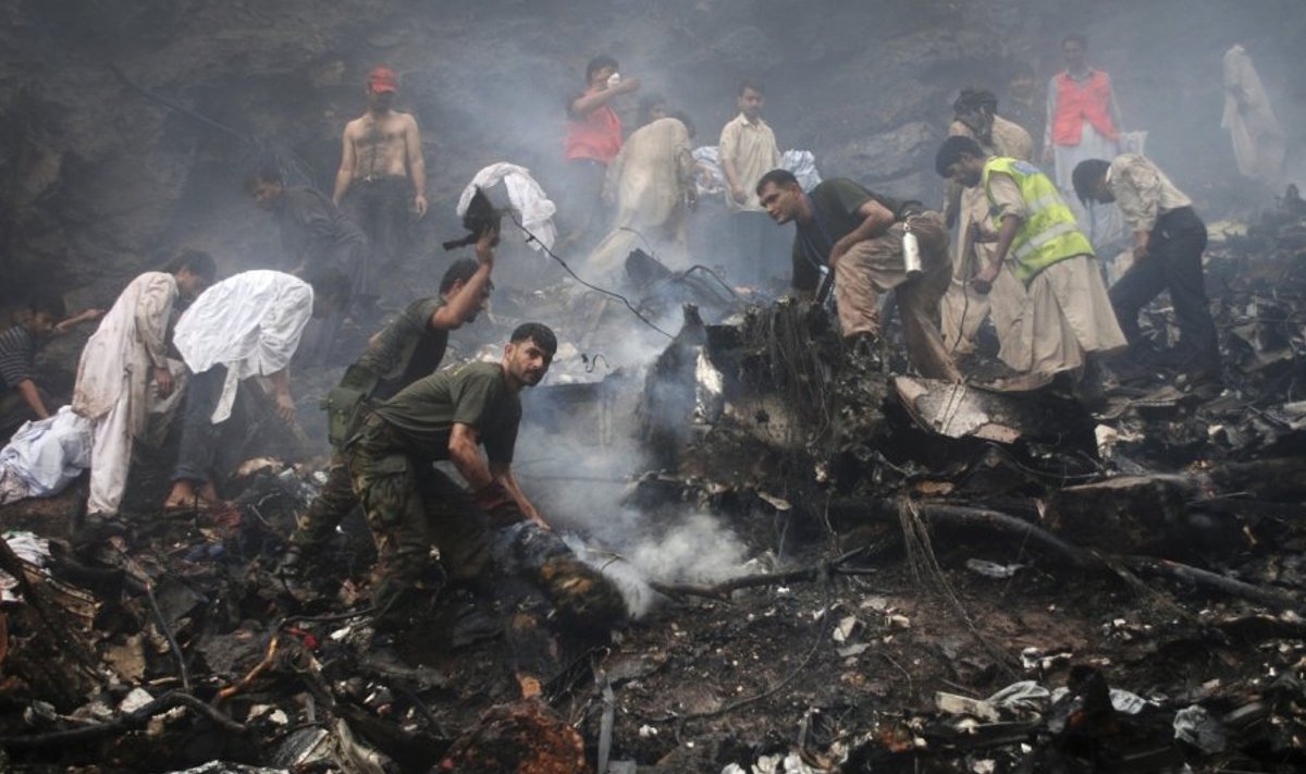 Pakistani lennuõnnetus