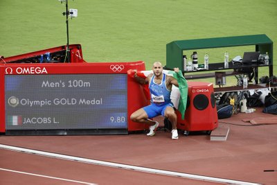 Itaalia sprinter 100 meetri olümpia võitja... Uskumatu!