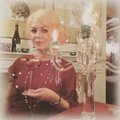 PUBLIKU JÕULUKALENDER: Šampanjaemand Beatrice tutvustab vahutava peojoogi võluvat maailma: kuidas ja millist kihisevat aastavahetusel nautida?