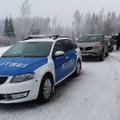 ФОТО и ВИДЕО: Спецоперация в Каркси-Нуйа завершена: полиция задержала трех вооруженных автоугонщиков из Литвы