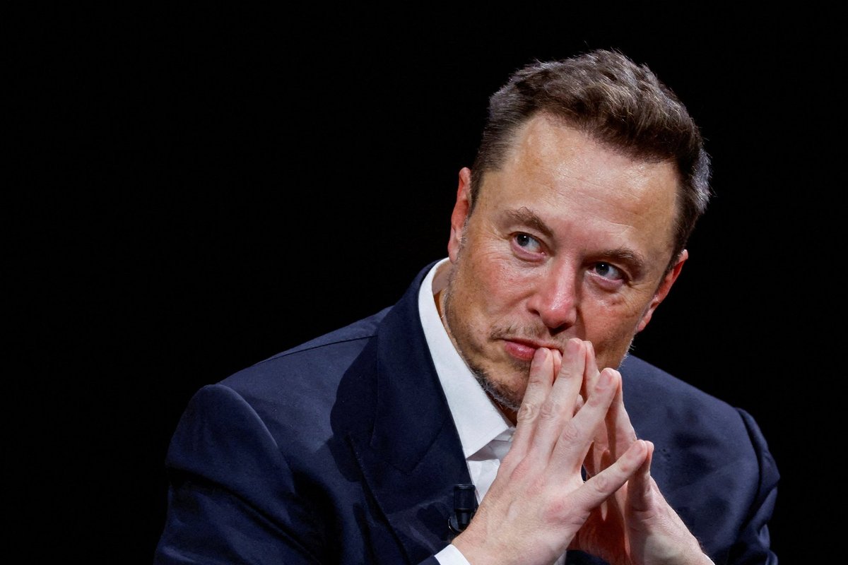 Cumpărătorii de reclame au renunțat la conținutul antisemit pentru Xi.  Elon Musk amenință că va intenta un proces pentru arme termonucleare