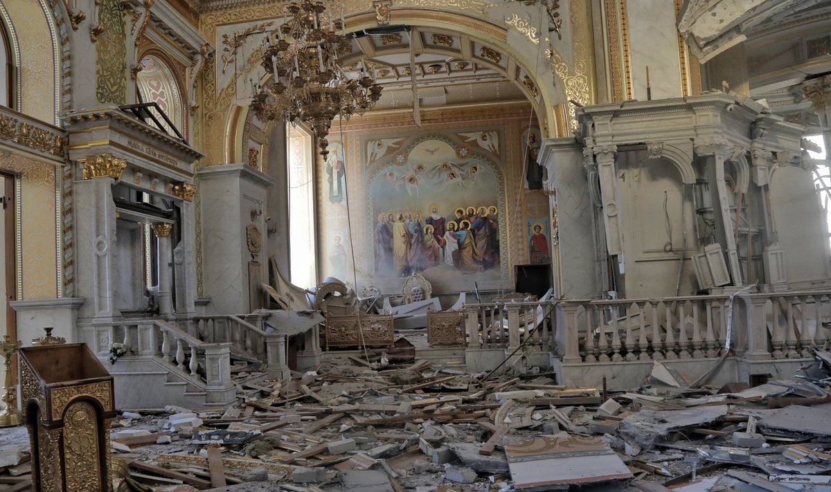 Vene raketilöögis kahjustada saanud Odessa Issanda Muutmise katedraal