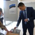 ФОТО: Михаил Кылварт проголосовал на выборах в Европарламент