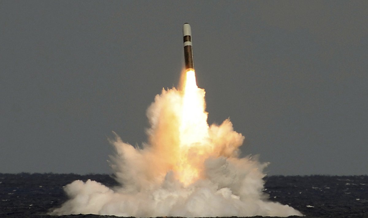 Briti allveelaev Vigilant katsetab tuumavõimekusega raketti Trident-II, 21. veebruar 2024