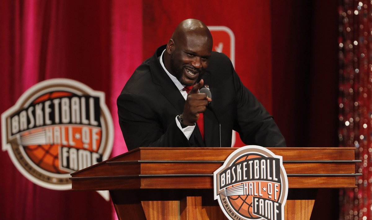 Basketball: Hall of Fame Enshrinement