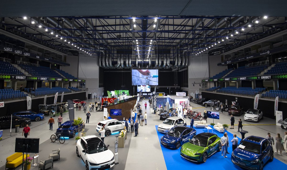 Elektriautod Unibet Arenal