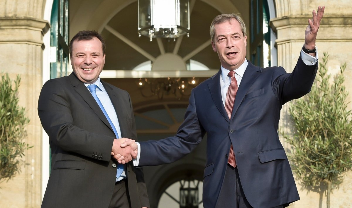 Arron Banks, Nigel Farage