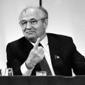 Ровно 35 лет назад к власти в СССР пришел Горбачев. Как вы относитесь к его правлению?