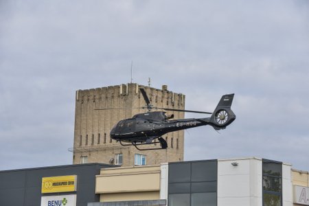 Oleg Grossi helikopter Mulgi Marketi katusel