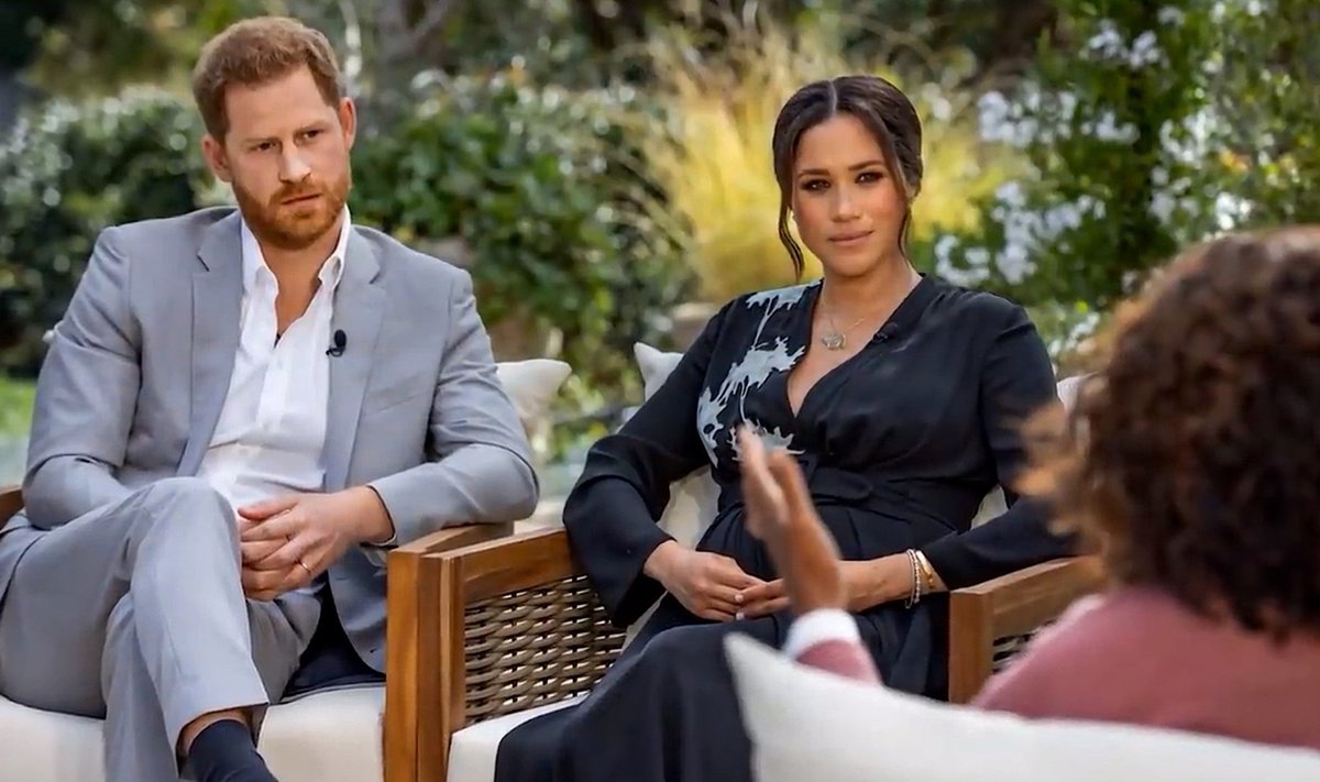 Prints Harry ja tema abikaasa Meghan andmas 2021. aasta märtsikuus intervjuud Oprah’e. Toona rääkisid nad esimest korda rassistliku alatooniga kommentaarist, mille osaliseks nad olid kuningakojas saanud, kuid nad ei avaldanud selle ütleja nime.