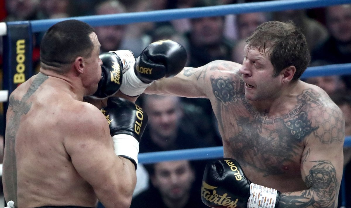 Boxing bout between MMA fighter Alexander Emelianenko and powerlifter Mikhail Koklyaev in Moscow
