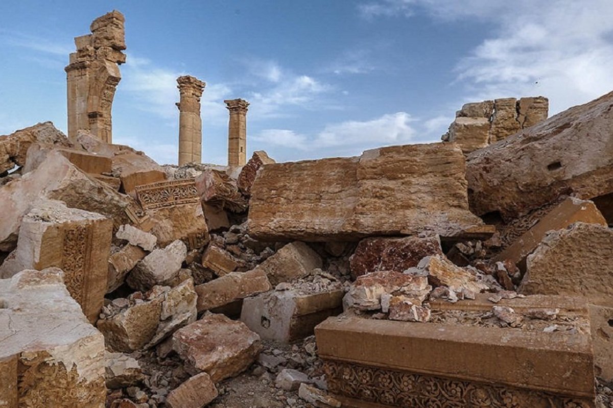 Разрушенные памятники культуры. Сирия древние развалины Пальмира. Сирия разрушение памятников Пальмира. Пальмира город в Сирии. Пальмира разрушена в Сирии город.
