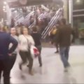 Manchester Arenal kohalviibinud: käis kõva pauk, kõik hakkasid karjuma ja välja jooksma