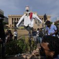 Pankrotis Sri Lanka uueks presidendiks valiti rahva vihatud senine peaminister