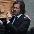 FOTOD: Murtud Jim Carrey käis suitsiidi teinud endise sõbratari Cathriona White'i matustel