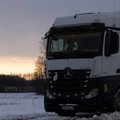 Poola tühistas veoautode blokaadi ühes Ukraina piiripunktis