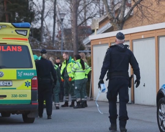 Rootsis kahtlustatakse pereliikmeid kahe lapse mõrvas