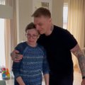 LIIGUTAV VIDEO | „Maailma parim poeg!“ Tanel Padar kinkis emale uue kodu