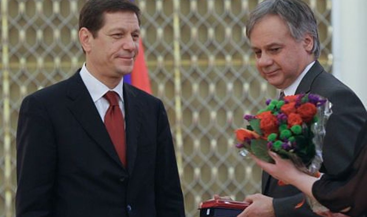 Venemaa asepeaminister Aleksandr Žukov (vasakul)