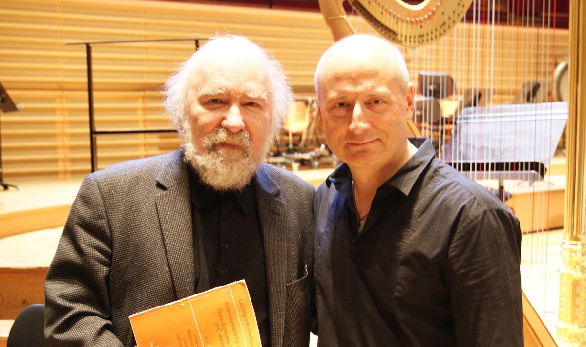 Paavo Järvi (paremal) ja maailmakuulus pianist Radu Lupu