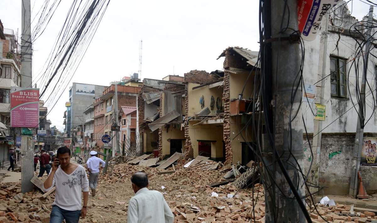 Nepali maavärina ohvrite arv kerkis üle 1800