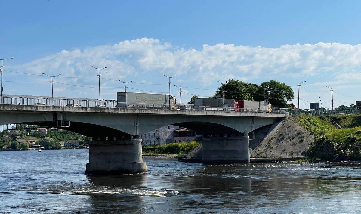 Ситуация на Нарвском мосту