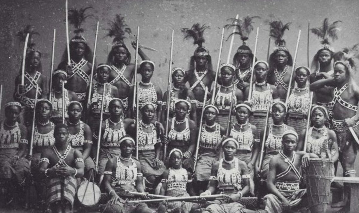 1891. aastast pärinev foto Dahomee amatsoonidest (Foto: Wikimedia Commons)