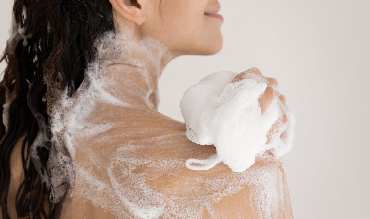 Liiga sage küürimine ja sünteetiliste pesuainete kasutamine võivad naha kaitsekihti rikkuda.