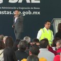 ВИДЕО | Драгоценности преступников — отдать бедным. В Мексике прошел необычный аукцион криминальных драгоценностей