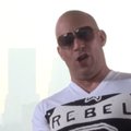 VIDEO: Emotsionaalne Vin Diesel laulab "Kiired ja vihased" tunnuslugu!